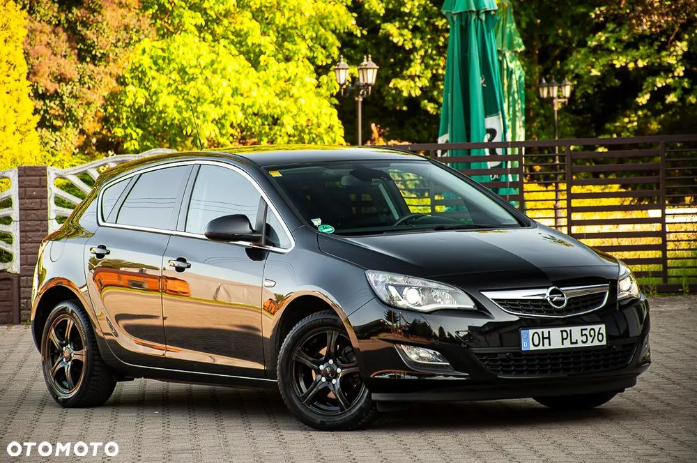 Opel Astra 1.4 Turbo Edition - 2