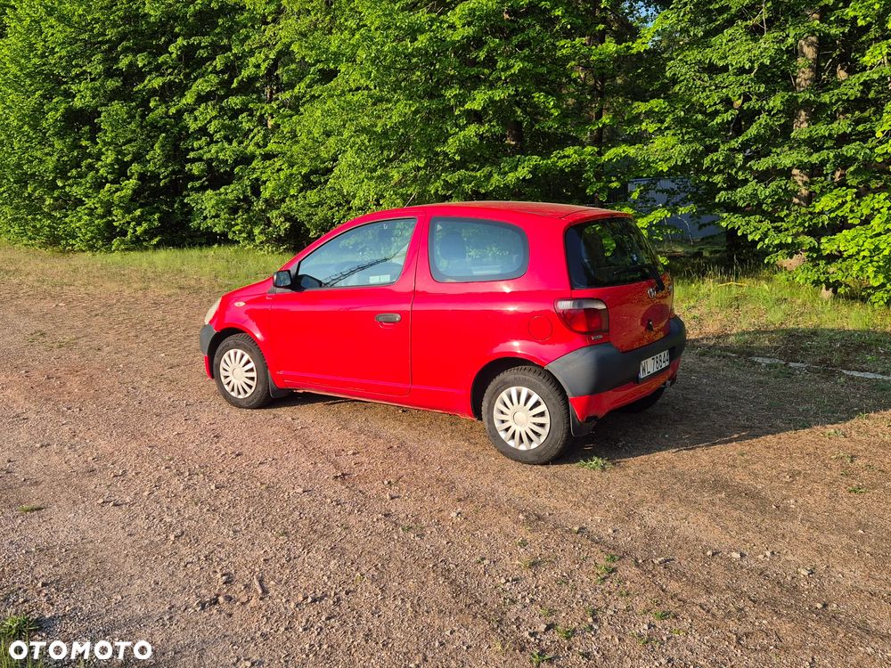 Toyota Yaris 1.0 Terra - 3