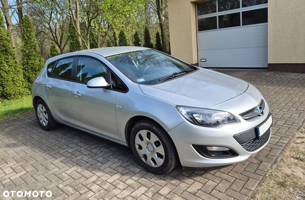 Opel Astra 1.6 Active EU6 - 3