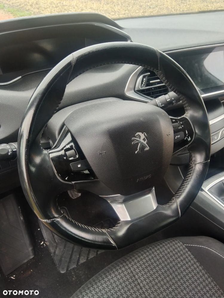 Peugeot 308 BlueHDi 130 Stop & Start Active - 17