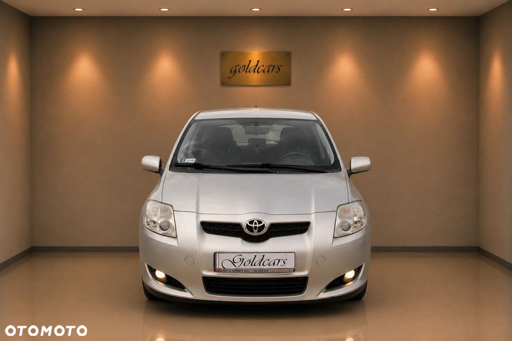 Toyota Auris 1.6 Luna - 6