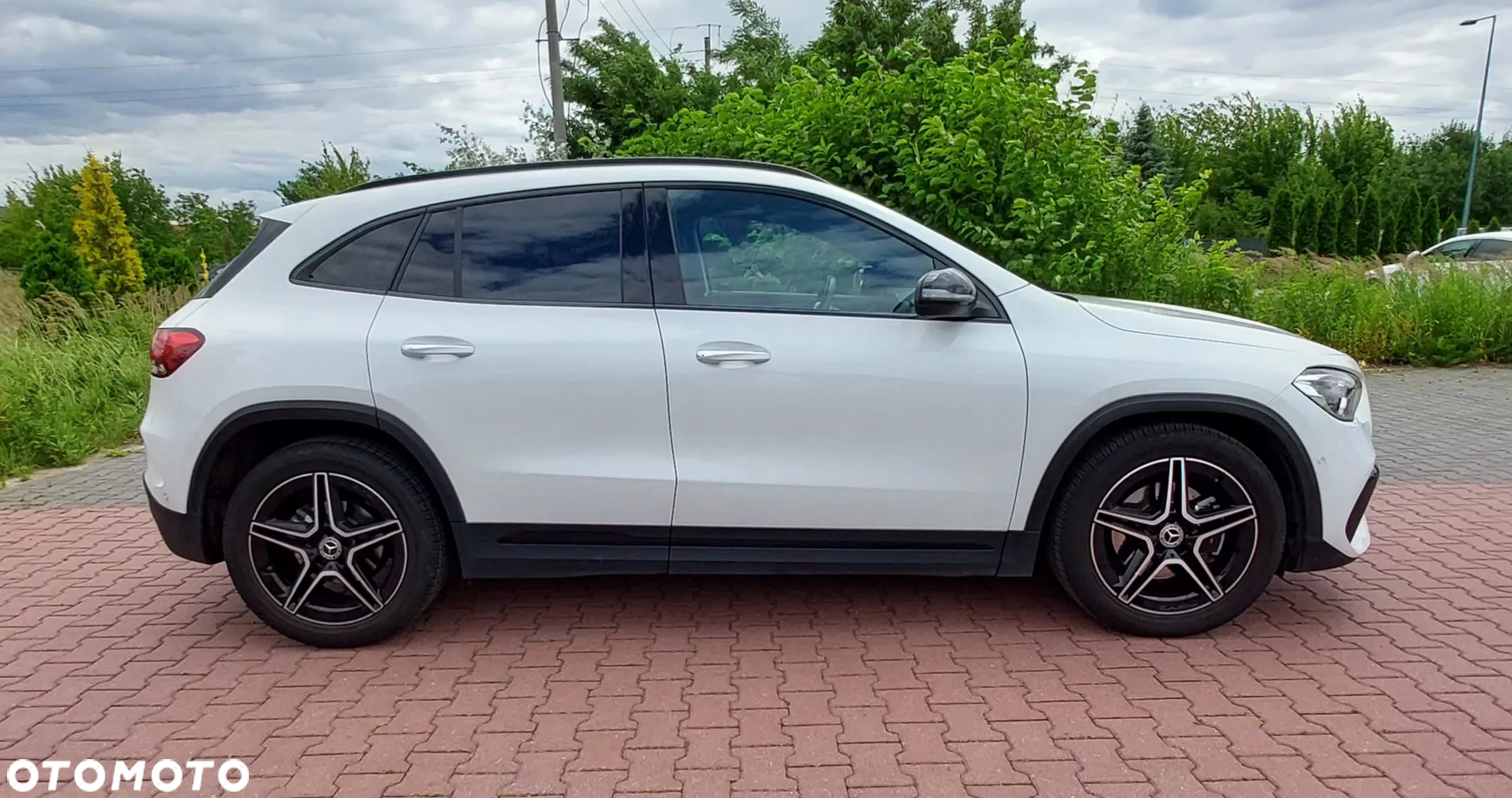 Mercedes-Benz GLA 200 AMG Line - 6