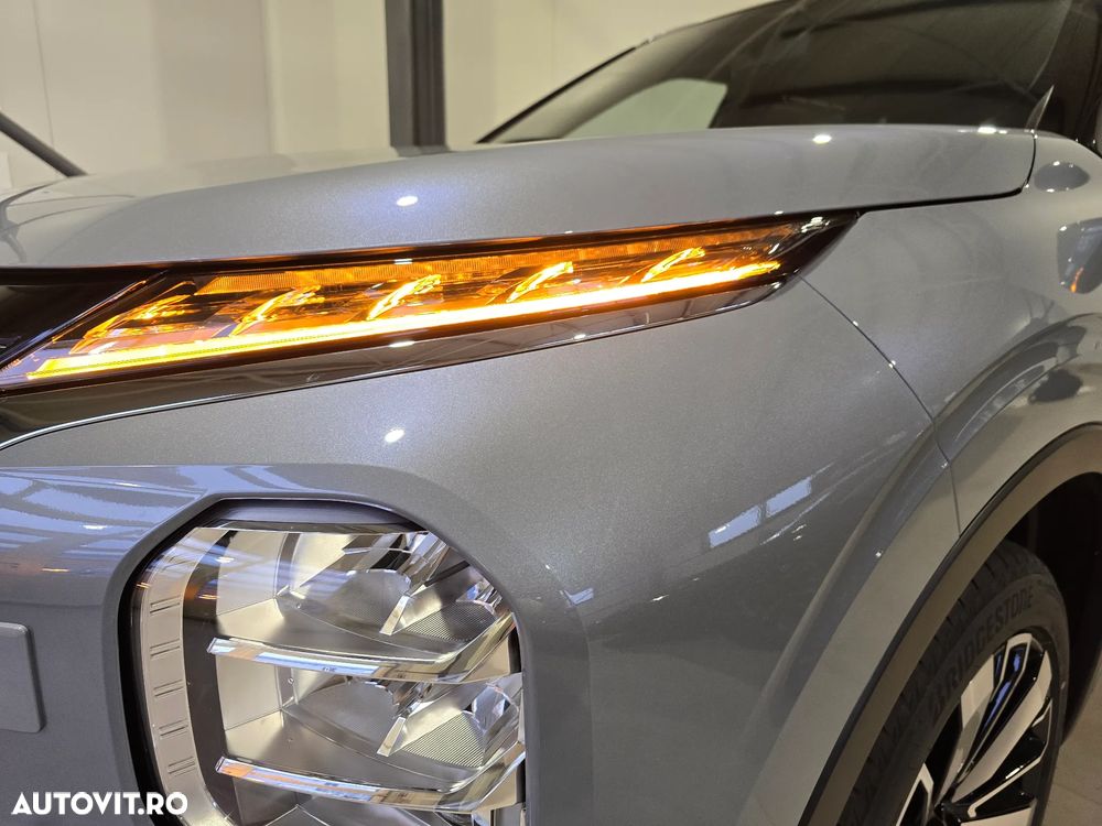 Mitsubishi Outlander - 29