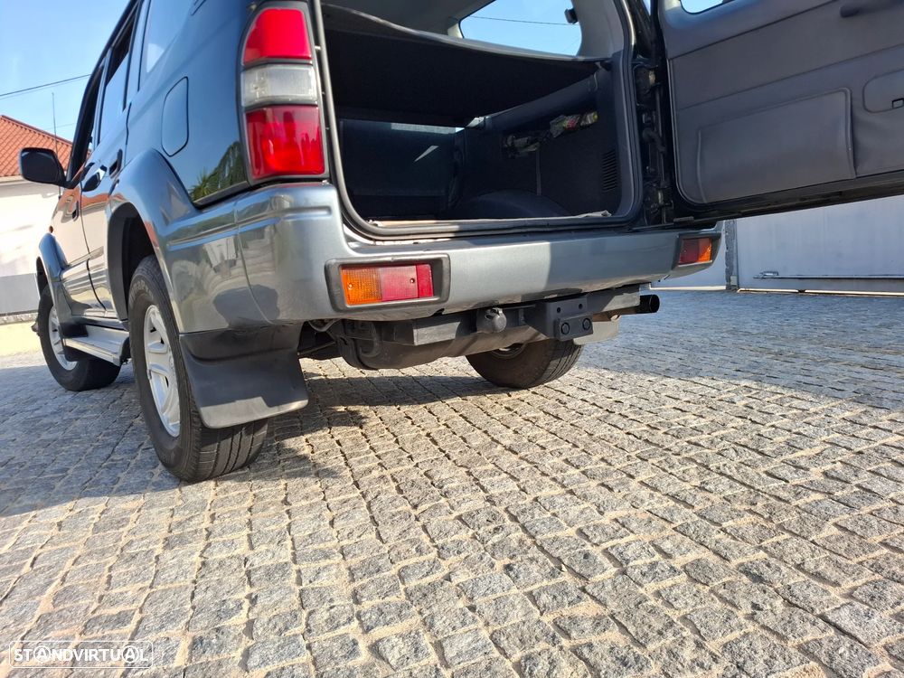 Toyota Land Cruiser 3.0 TD - 4