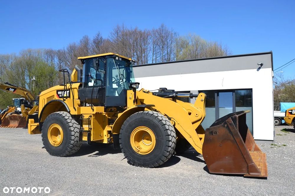 Caterpillar 950 - 12