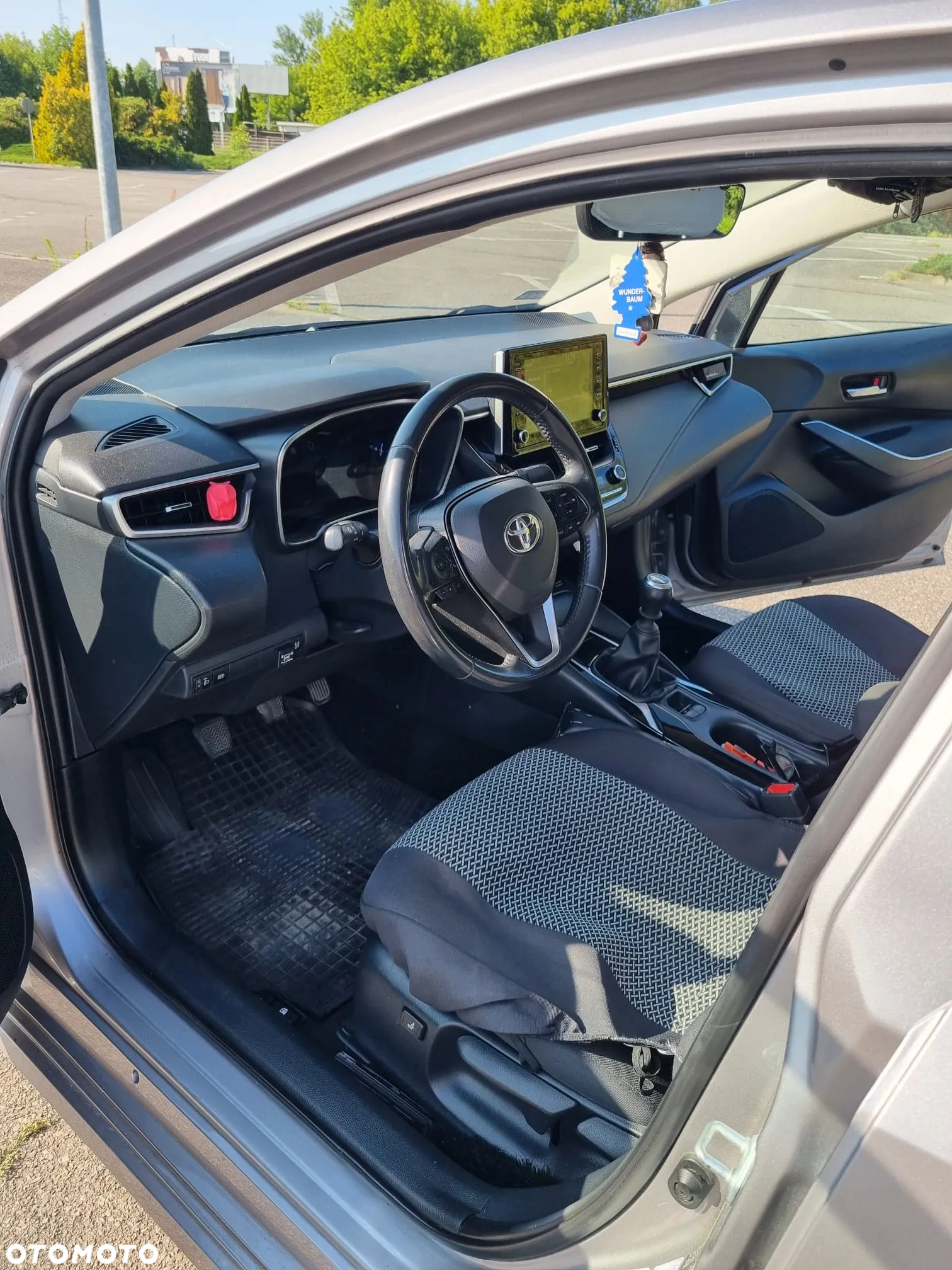 Toyota Corolla 1.6 Comfort - 16