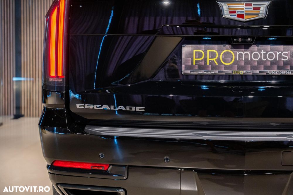 Cadillac Escalade - 37