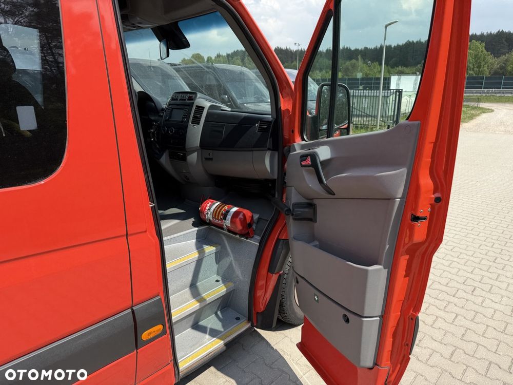 Mercedes-Benz Sprinter 516 - 10