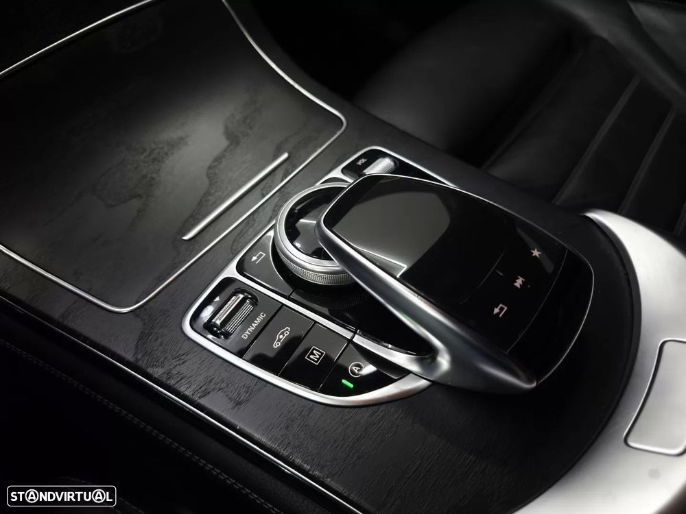 Mercedes-Benz GLC 250 d 4Matic 9G-TRONIC AMG Line - 42