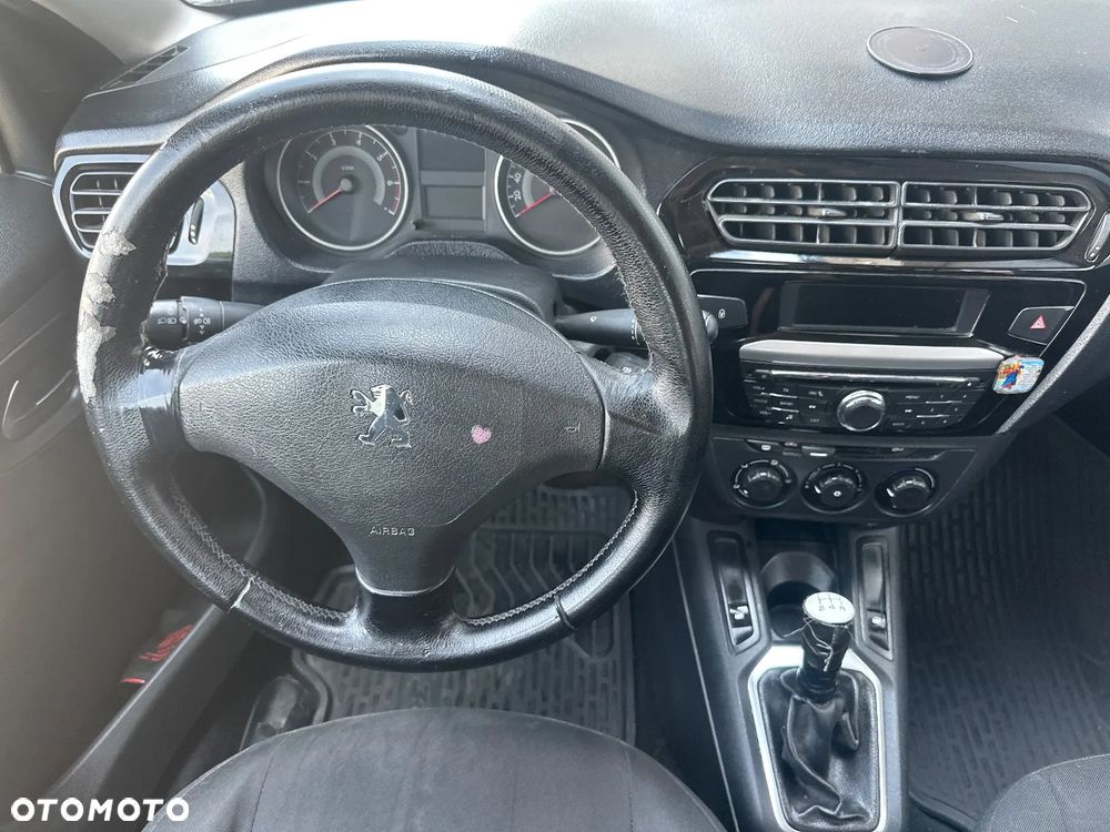 Peugeot 301 1.6 VTi Active - 22