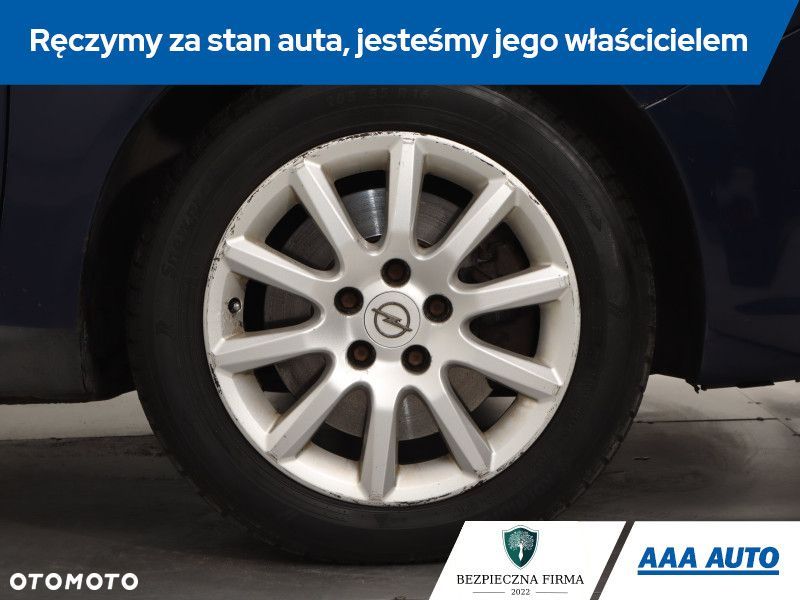 Opel Zafira - 16