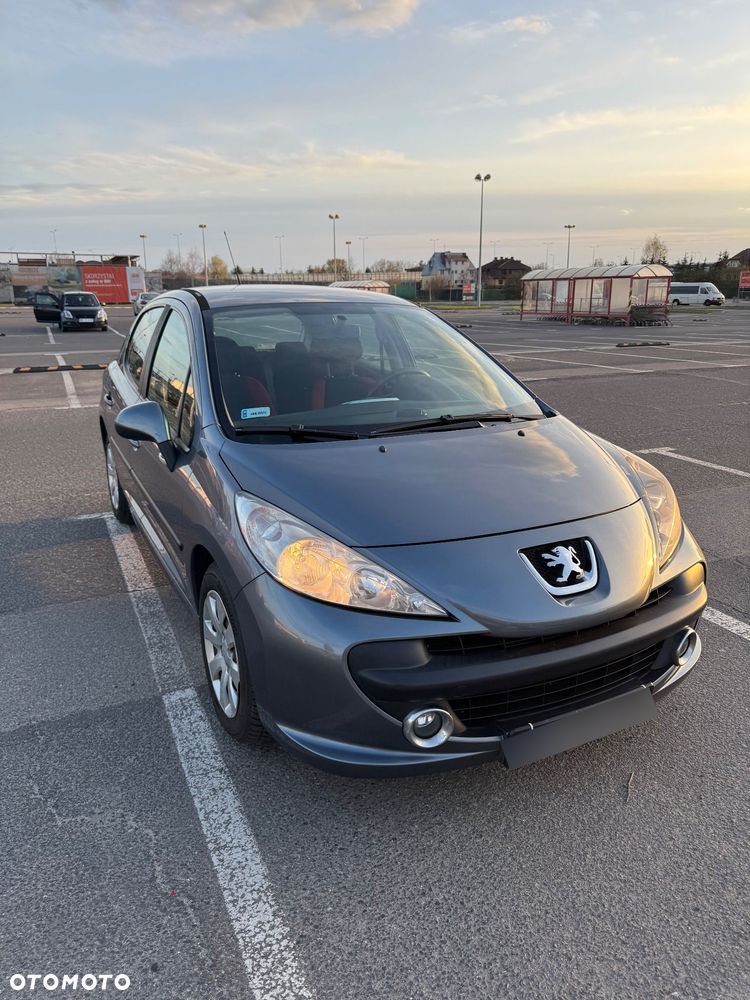 Peugeot 207 1.4 nICE - 1