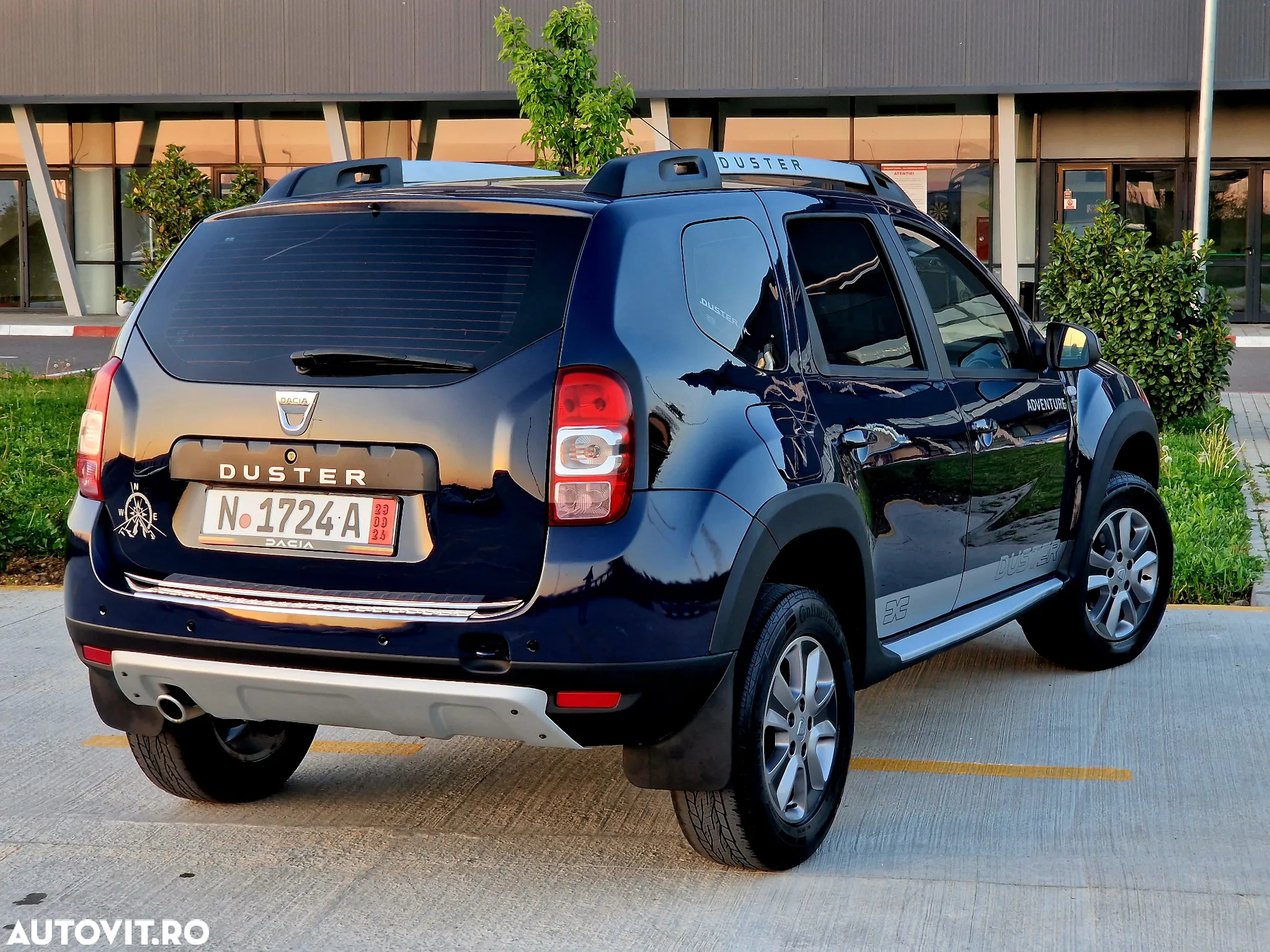 Dacia Duster 1.6 4x2 Laureate - 6