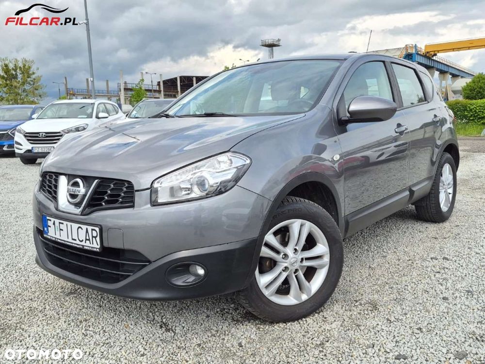 Nissan Qashqai - 2
