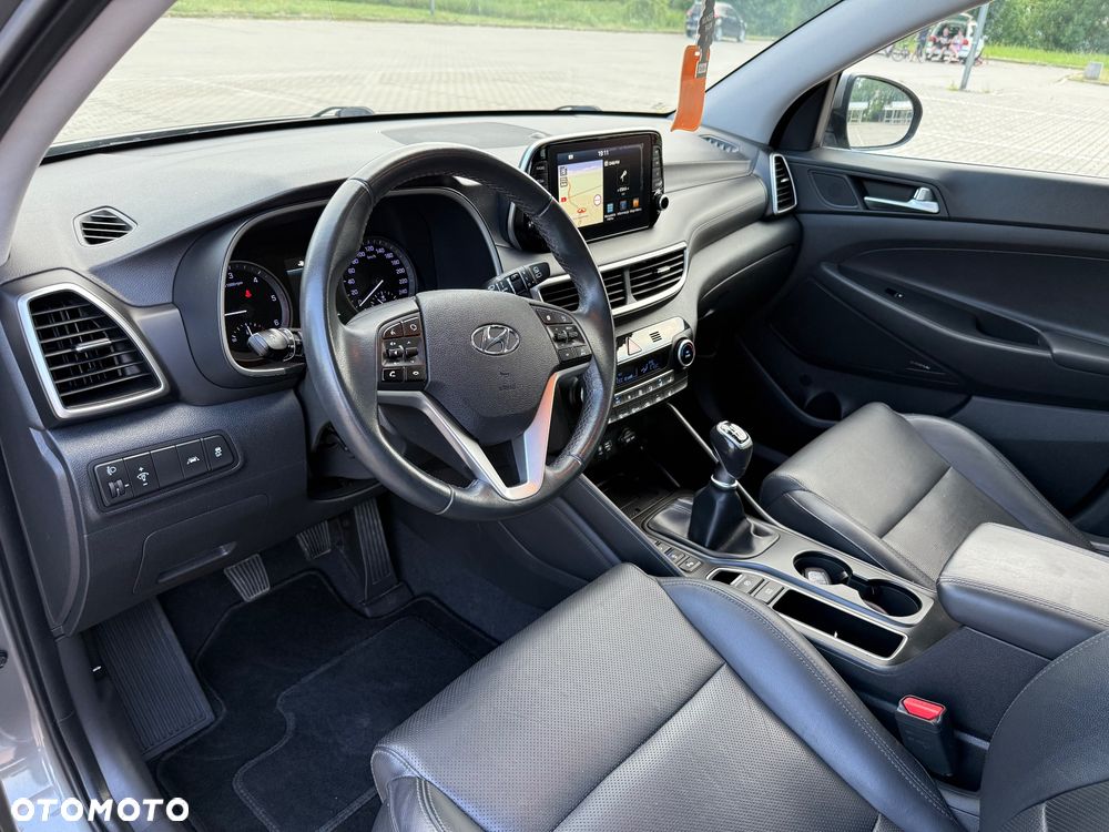 Hyundai Tucson 1.6 CRDi Comfort 2WD - 16