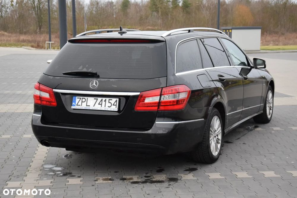 Mercedes-Benz Klasa E - 4