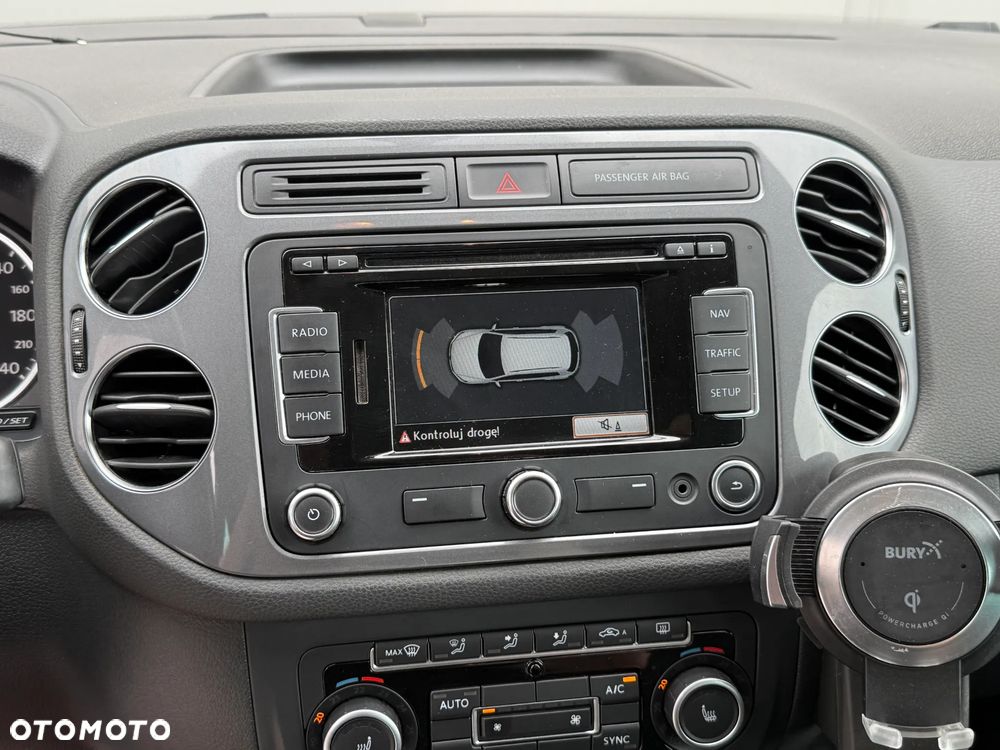 Volkswagen Tiguan - 20