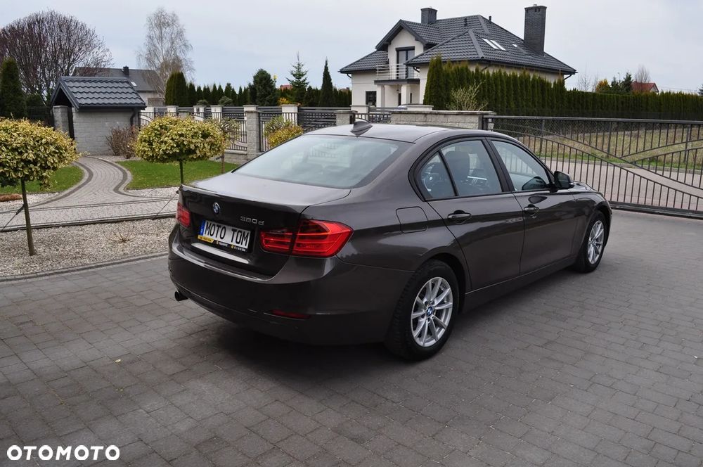 BMW Seria 3 320d - 3