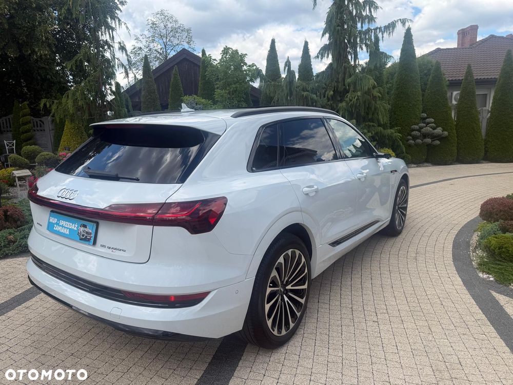 Audi e-tron 55 Quattro - 13