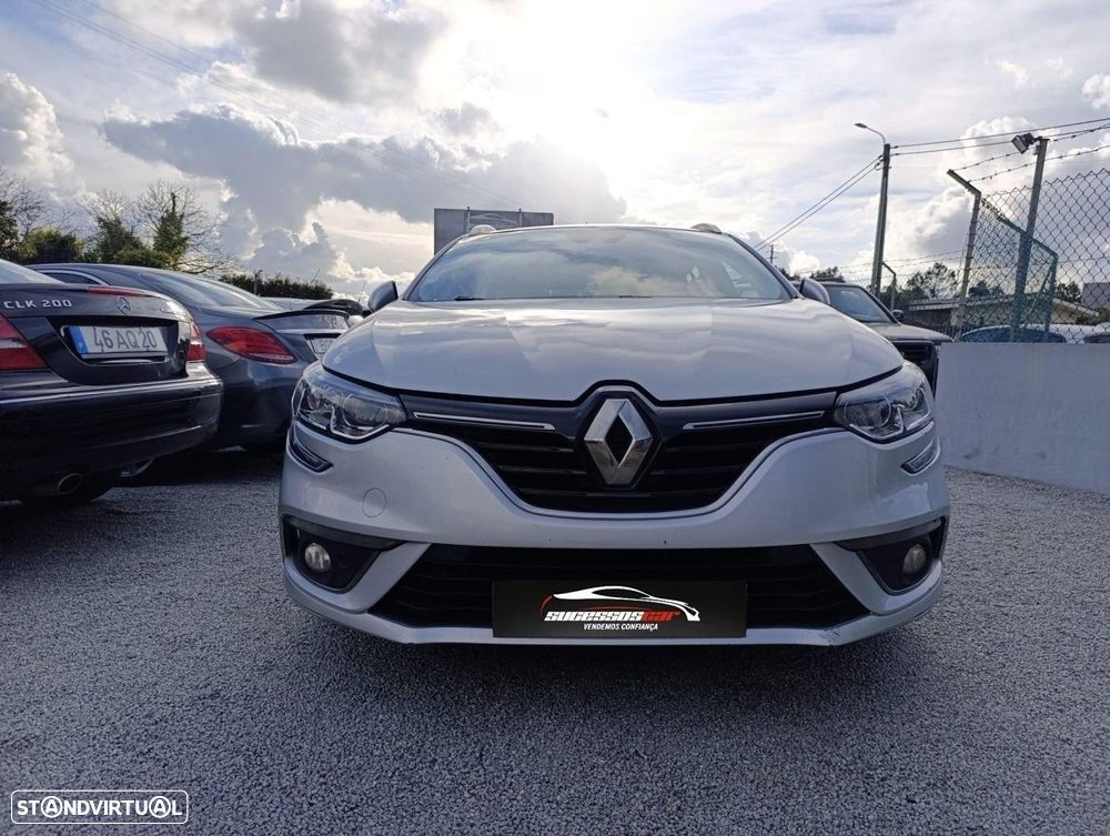 Renault Mégane Sport Tourer - 2