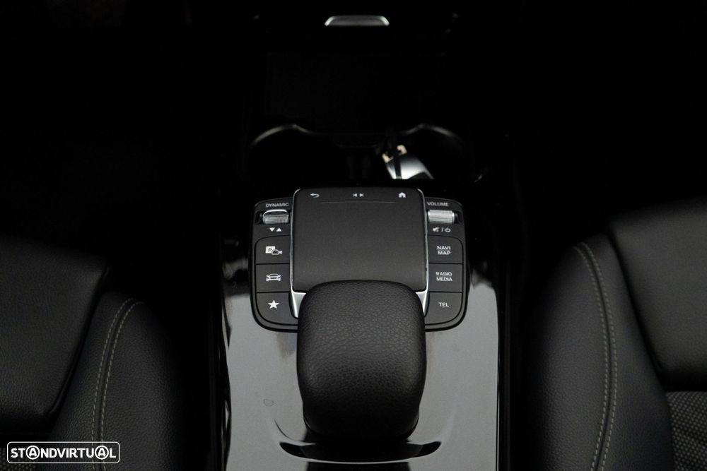 Mercedes-Benz A 250 e Progressive - 24