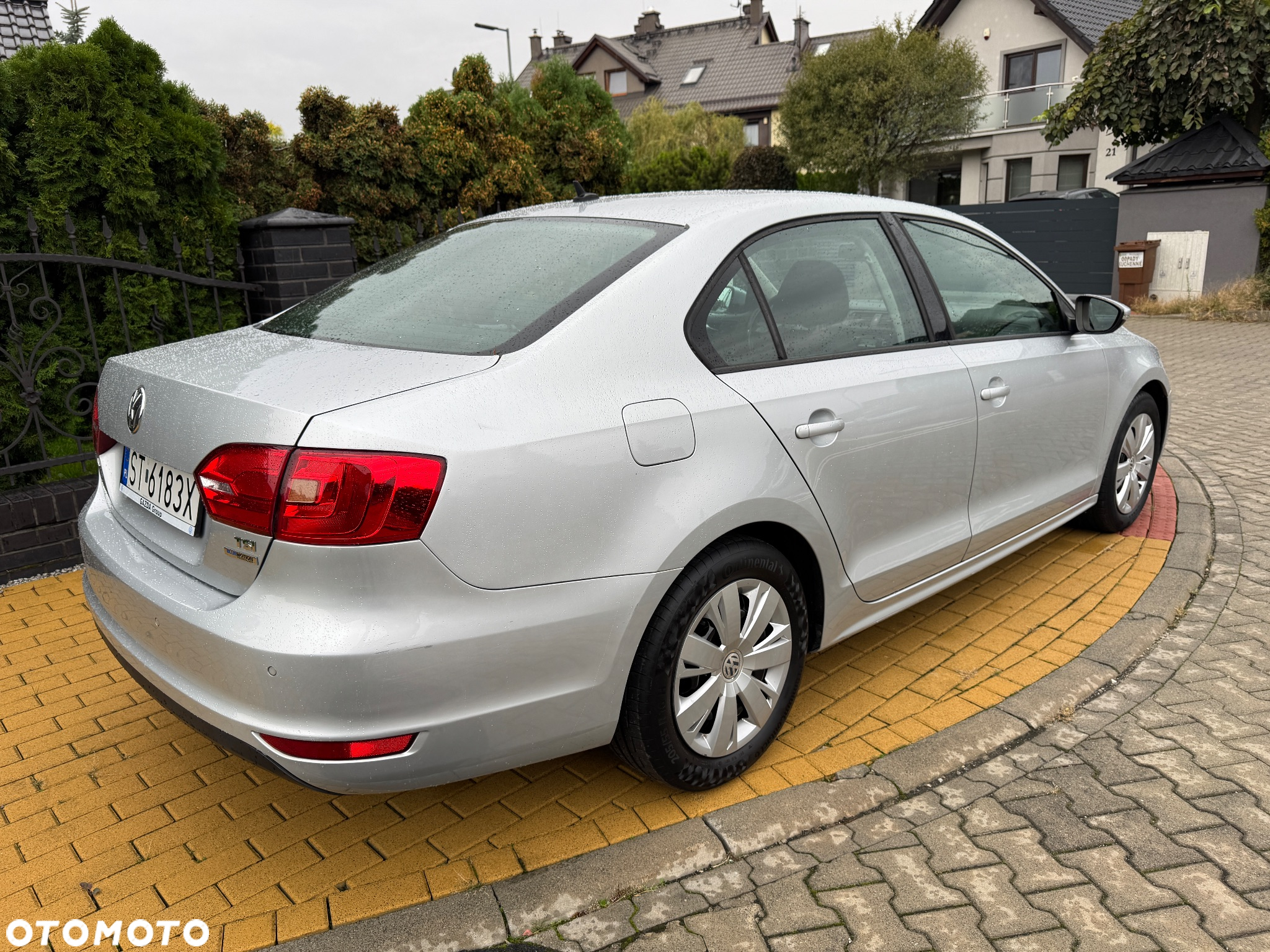 Volkswagen Jetta - 3
