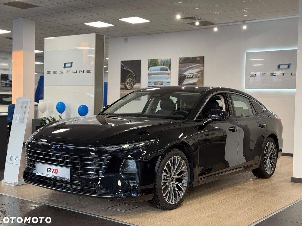Bestune B70 2.0T Elegance - 13