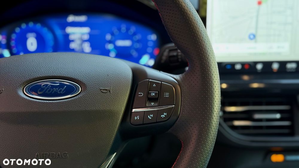 Ford Focus 1.0 EcoBoost mHEV ST-Line X - 22