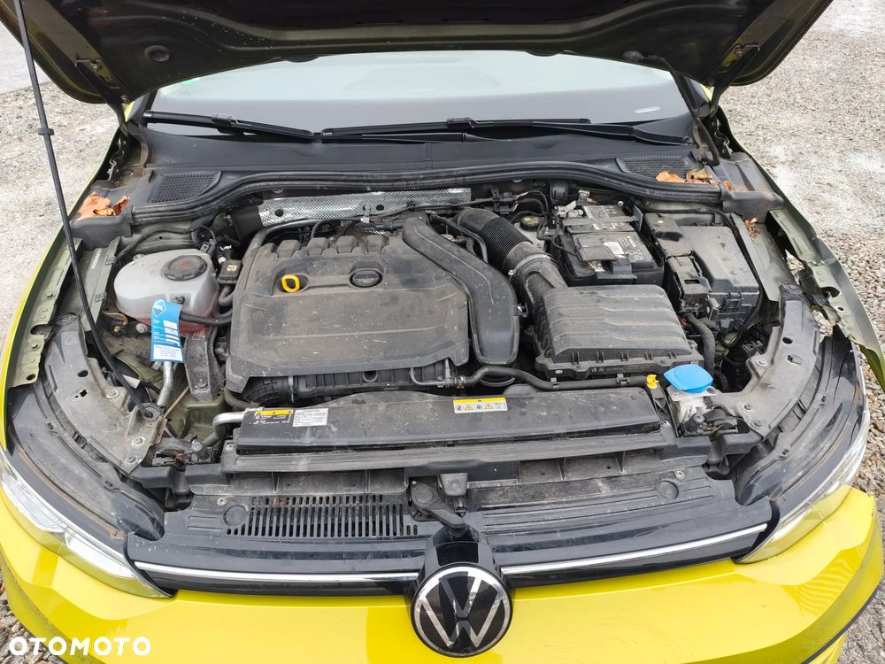 Volkswagen Golf 1.5 eTSI OPF DSG Active - 21