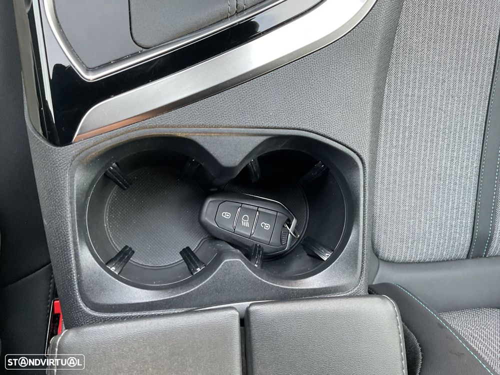 Peugeot 3008 1.2 PureTech Allure - 31
