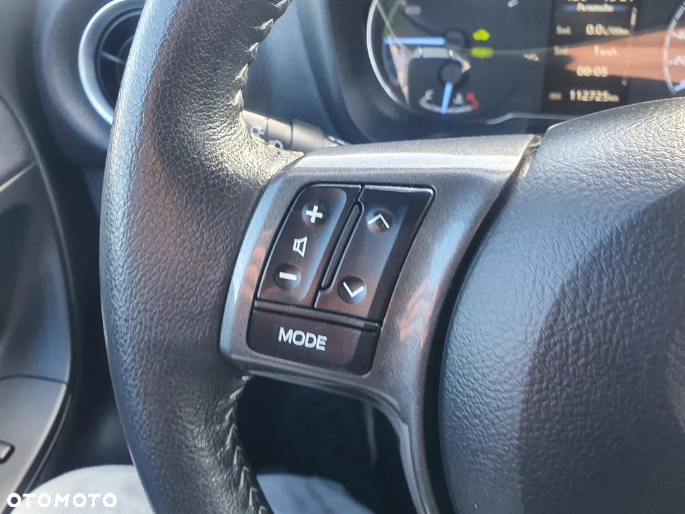 Toyota Yaris 1.5 VVT-i Y20 Team Deutschland - 18