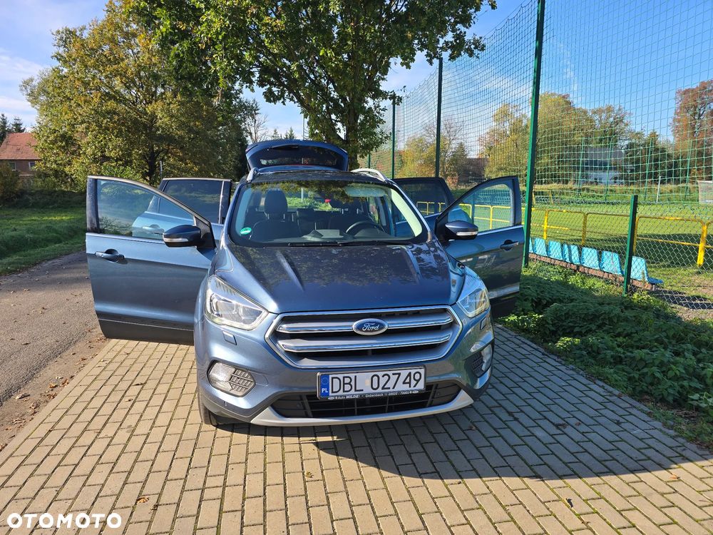 Ford Kuga 2.0 TDCi AWD Titanium - 1