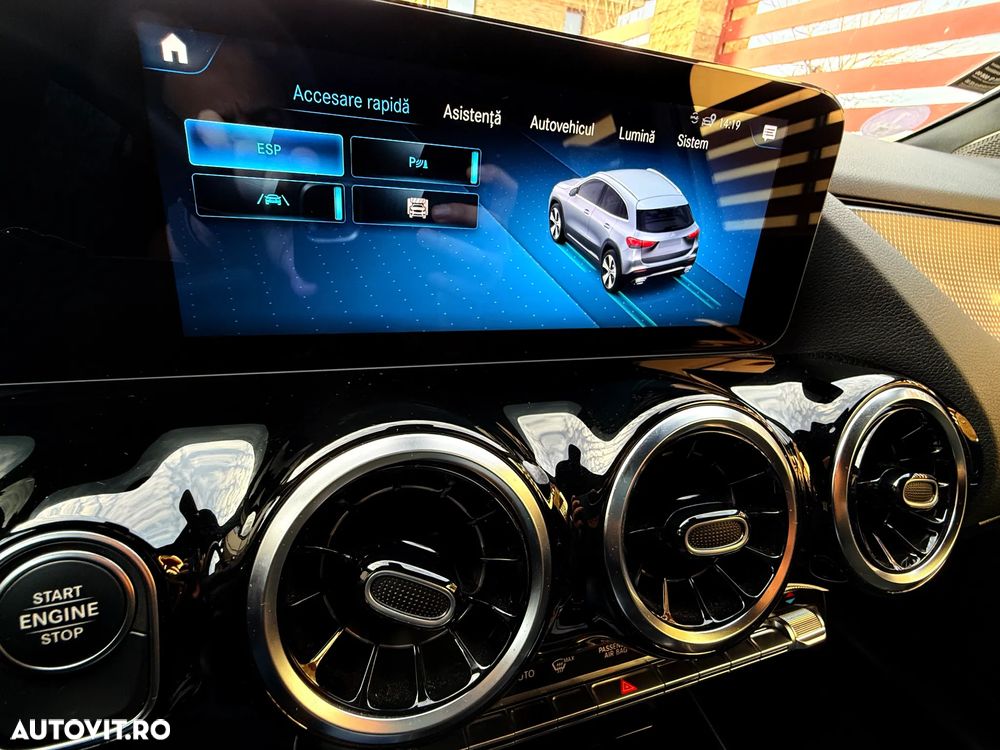 Mercedes-Benz GLA 250 e 8G-DCT Special Edition - 29