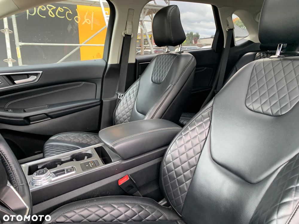 Ford Edge - 18