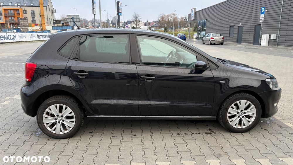 Volkswagen Polo - 4