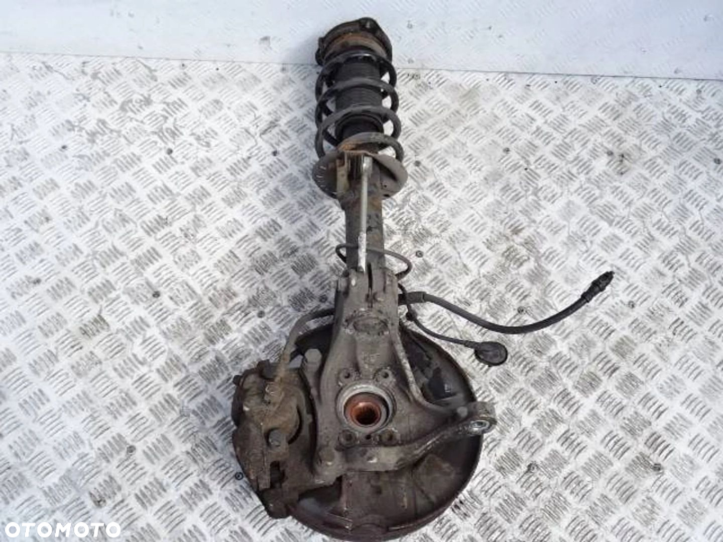 Zwrotnica  Amortyzator Vw Passat B6 CC 2.0 TDI P - 6