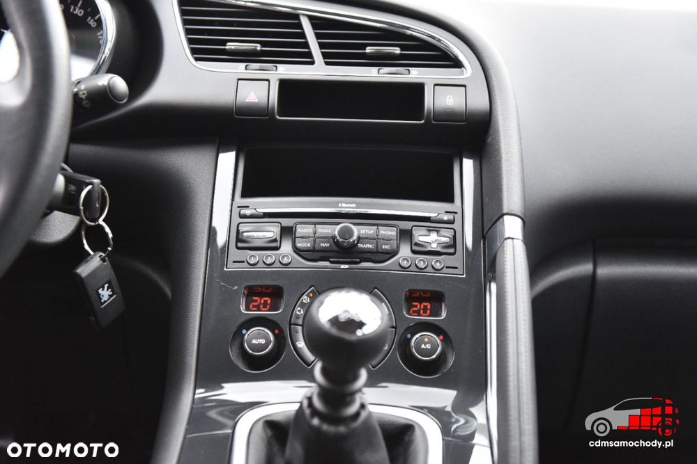 Peugeot 3008 - 26