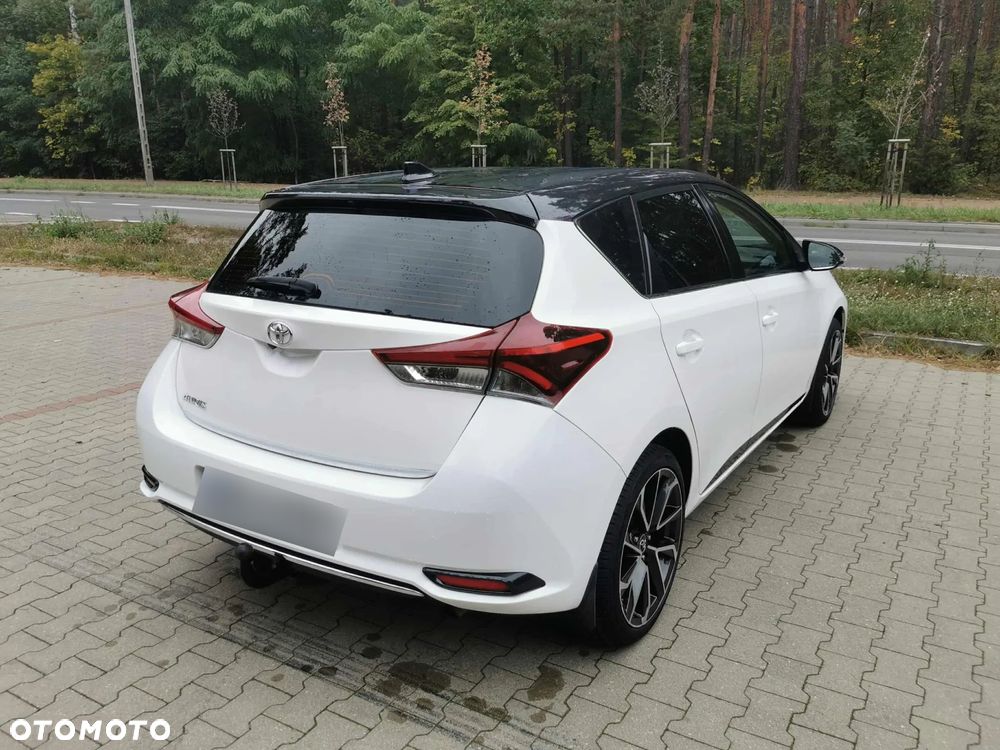 Toyota Auris 1.6 Dynamic - 5
