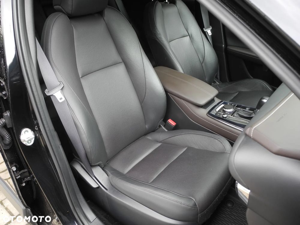 Mazda CX-30 - 16