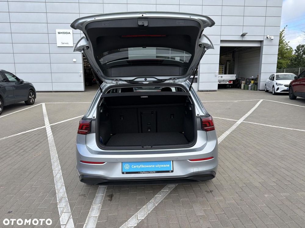 Volkswagen Golf 1.5 eTSI mHEV Life DSG - 19