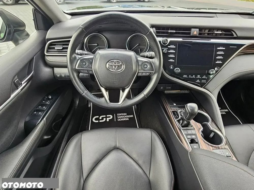 Toyota Camry 2.5 Hybrid Prestige CVT - 20