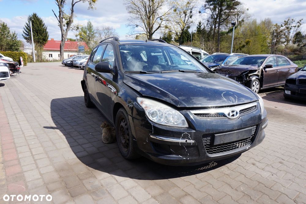 HYUNDAI I30 I KOMBI 2008 9F 1.6 CRDI D4FB 0KM SZARY na części - 7