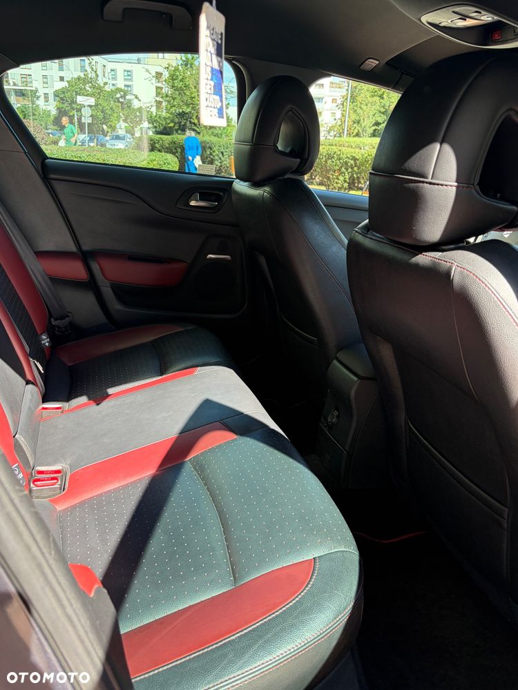 Citroën DS4 1.6 THP SoChic MCP - 13