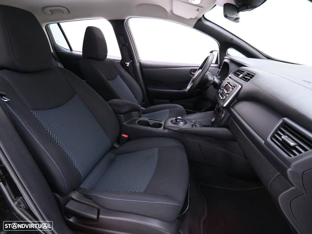 Nissan Leaf Acenta - 11