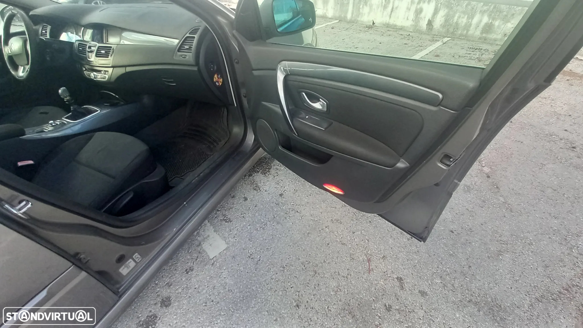 Renault Laguna 1.5 dCi Confort - 7