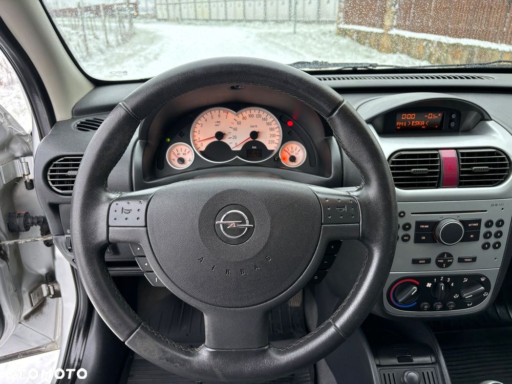 Opel Corsa 1.2 16V Edition - 22