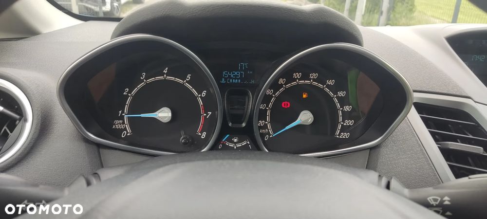 Ford Fiesta 1.25 Ambiente EU5 - 14