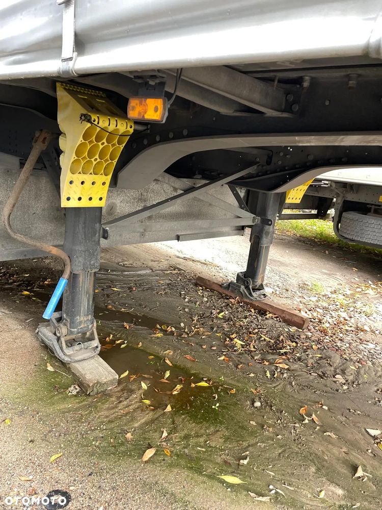 Schmitz Cargobull SCB*S3T - 30