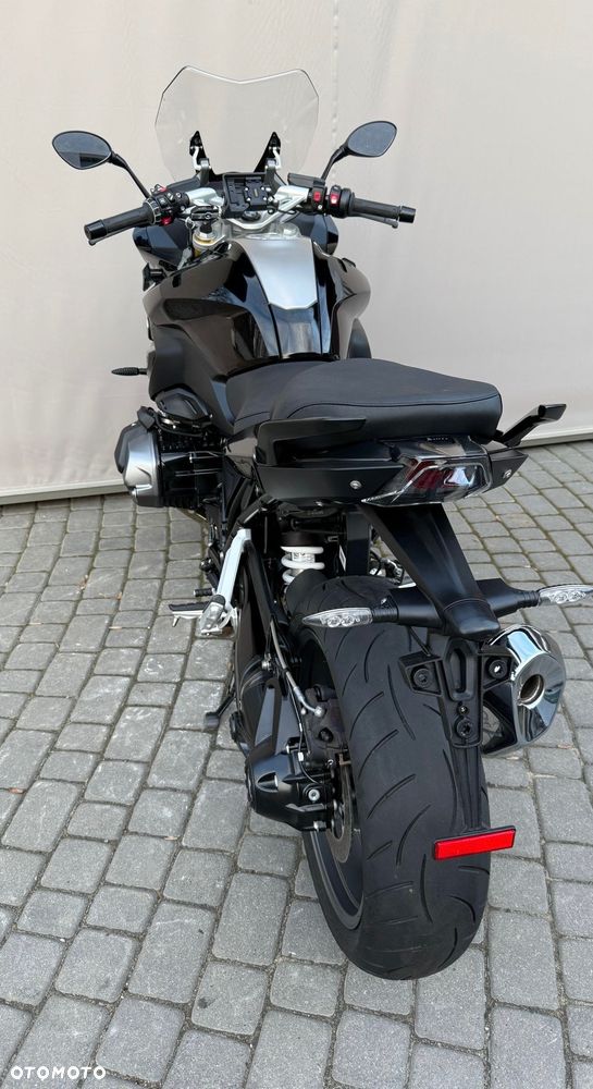 BMW R - 7