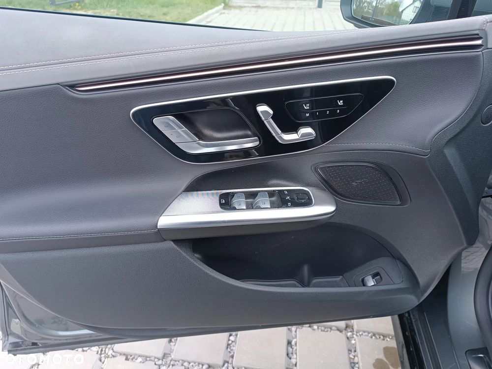 Mercedes-Benz EQE 300 89kWh AMG/Electric Art - 21